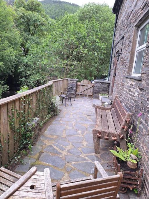 Cosy Riverside Cottage In Beautiful Corris Екстер'єр фото
